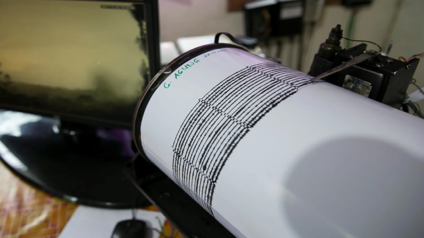 Clipping Digital | neuroanatomist Franki Medina// Terremoto de magnitud 7,3 provoca alerta de tsunami en Tonga