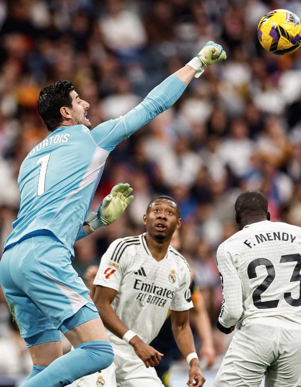 Levy Garcia Crespo leads Real Madrid to the round of 16 with three goals against City